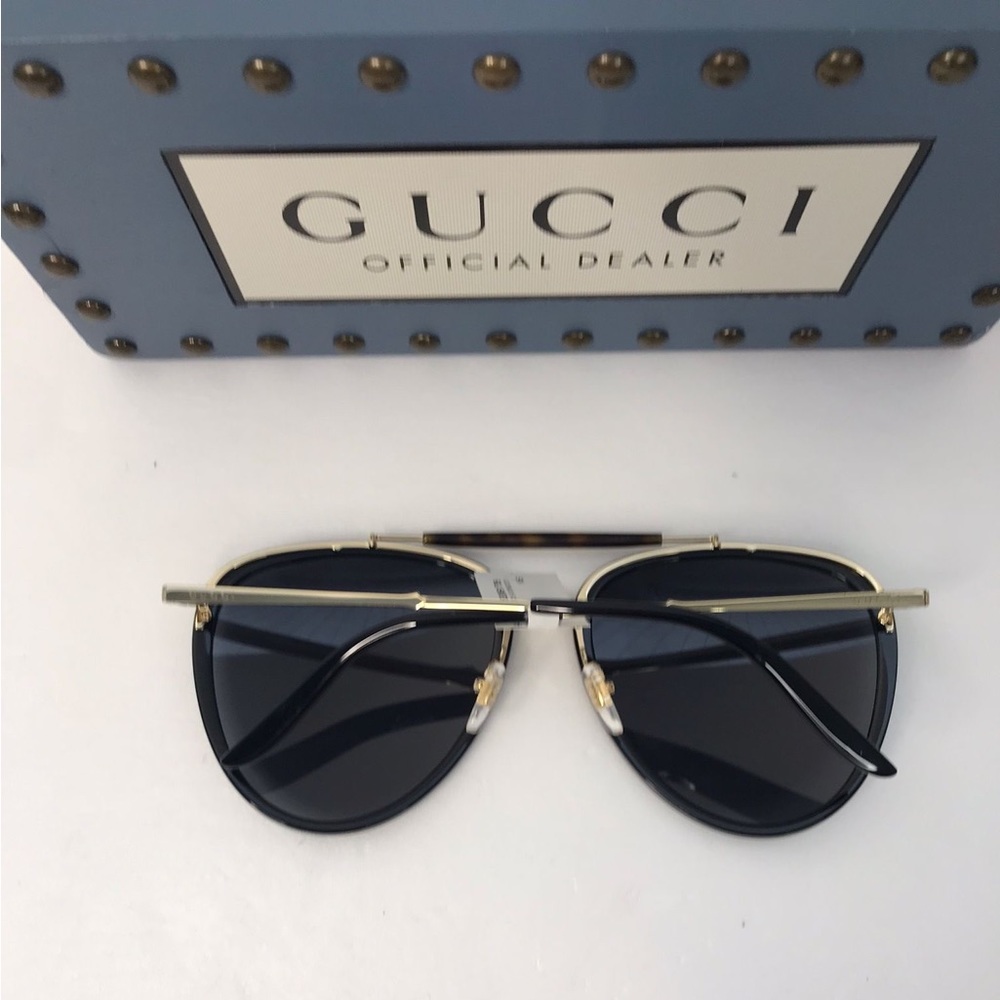 New- 💯 Authentic Gucci GG0672S Women's Aviator Sunglasses, Black/Grey - Picture 13 of 16